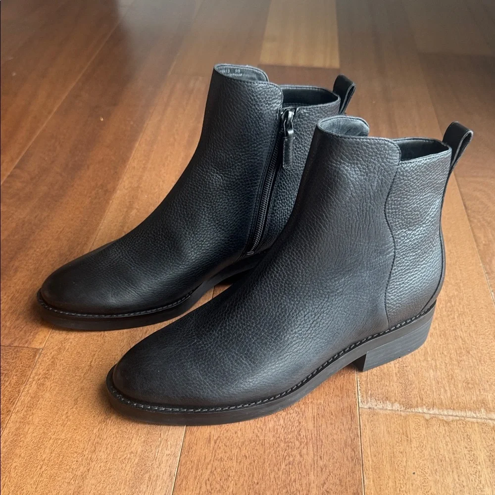 Cole Haan Black Leather Women’s Ankle Boots size 9 - Picture 1 of 10